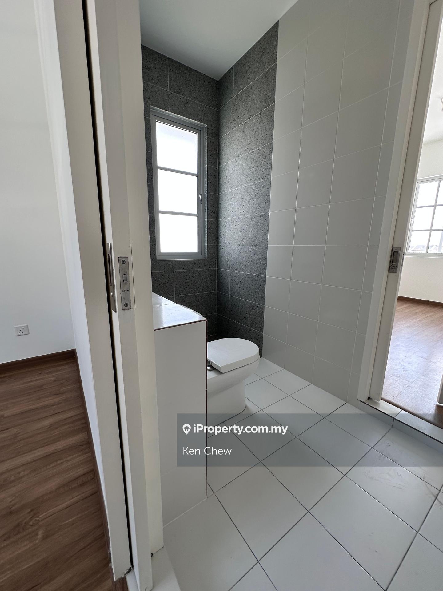 Rumah Berangkai 2 Tingkat untuk Dijual di Eco Majestic, Semenyih oleh Ken Chew - iProperty.com.my