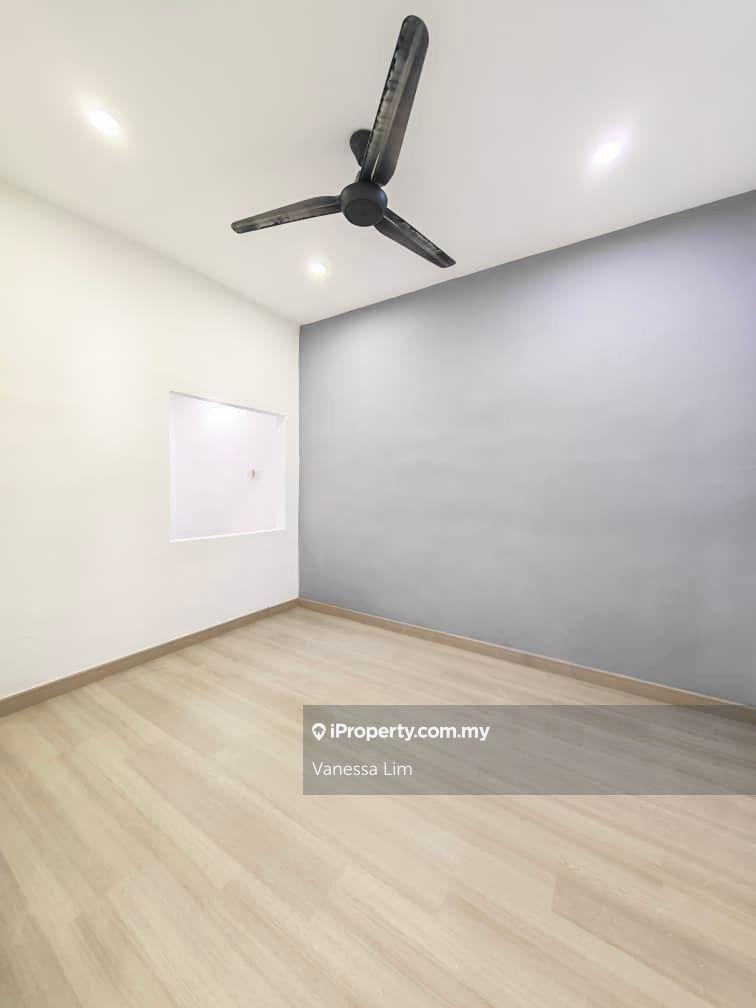 Rumah Berangkai 1 Tingkat untuk Dijual di Taman Ungku Tun Aminah, Skudai oleh Vanessa Lim - iProperty.com.my