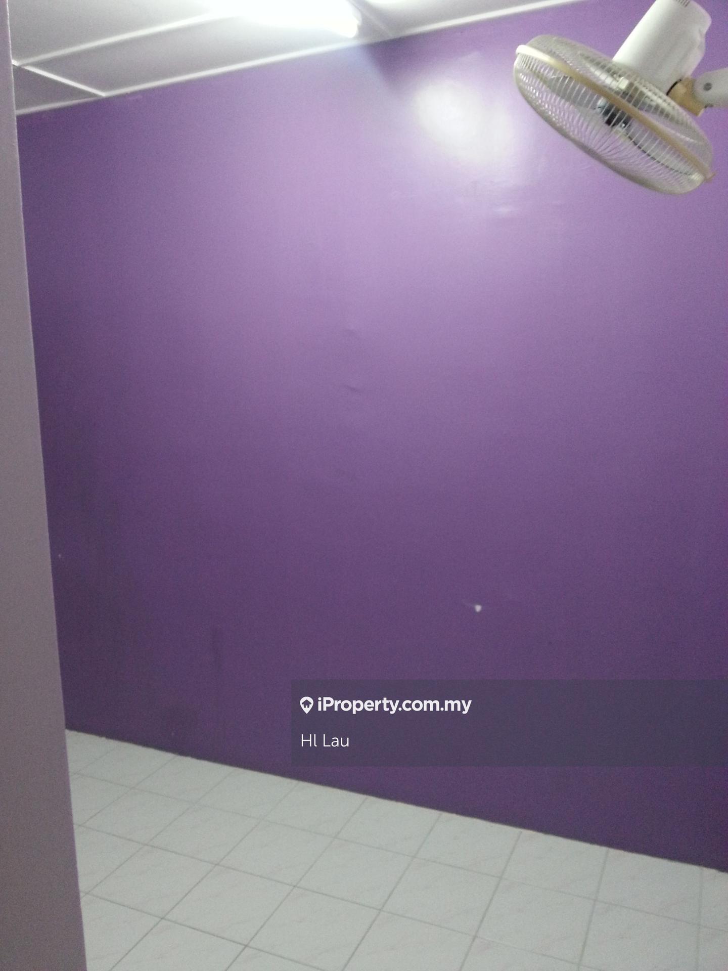 Rumah Berkembar untuk Dijual di 2 Sty Cluster Semi D Taman Putra Perdana 5 Puchong, Puchong oleh Hl Lau - iProperty.com.my