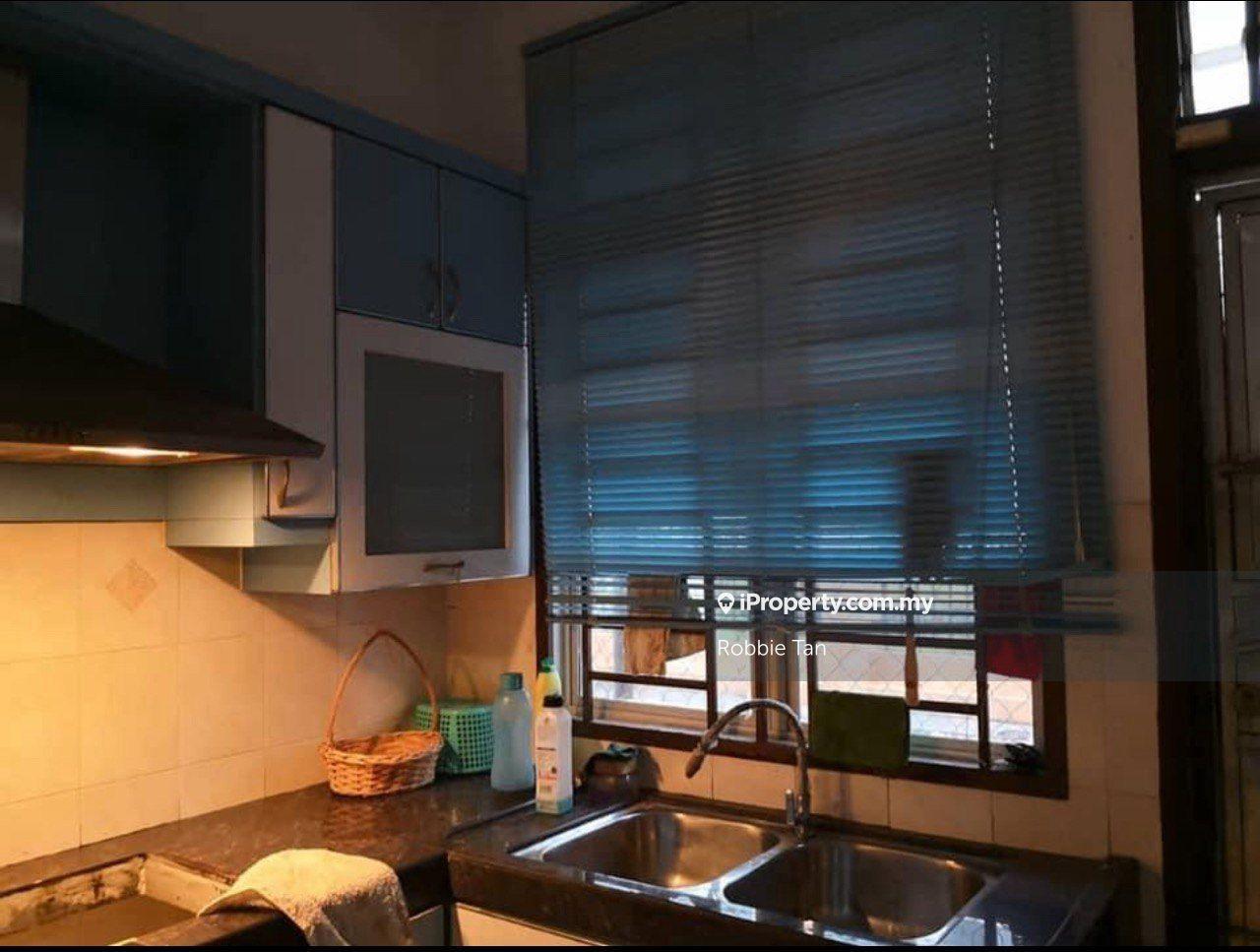 Rumah Berangkai 2 Tingkat untuk Dijual di Taman Austin Perdana, Tebrau oleh Robbie Tan - iProperty.com.my