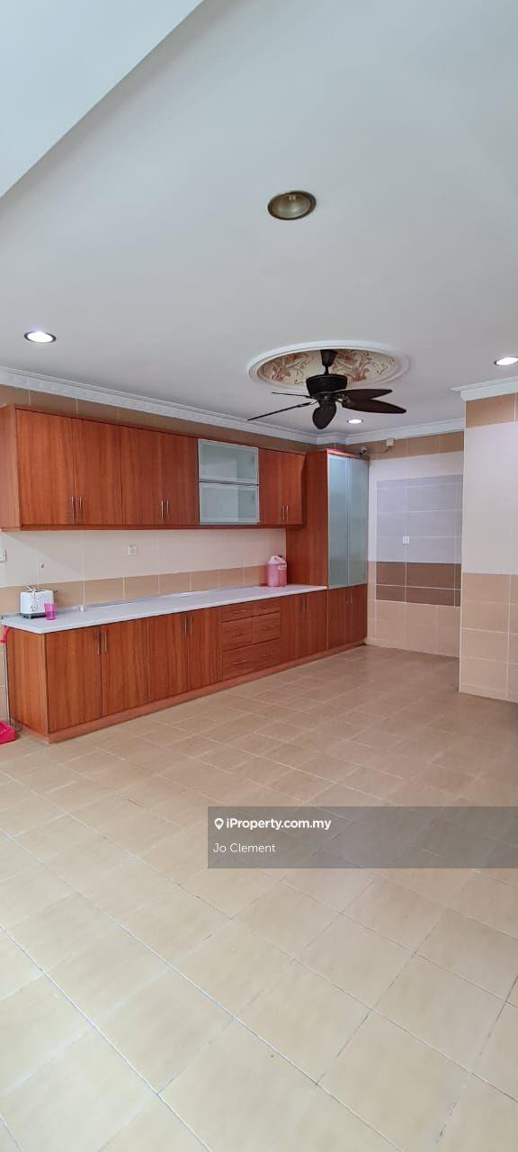 2.5-storey Terraced House for Sale in Bandar Puteri Puchong, Puchong by Jo Clement - iProperty.com.my