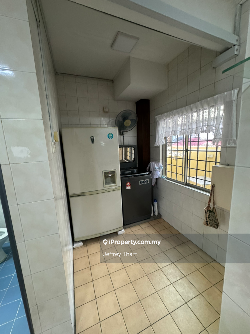 Rumah Berangkai 2 Tingkat untuk Dijual di Saujana Damansara, Damansara Damai oleh Jeffrey Tham - iProperty.com.my