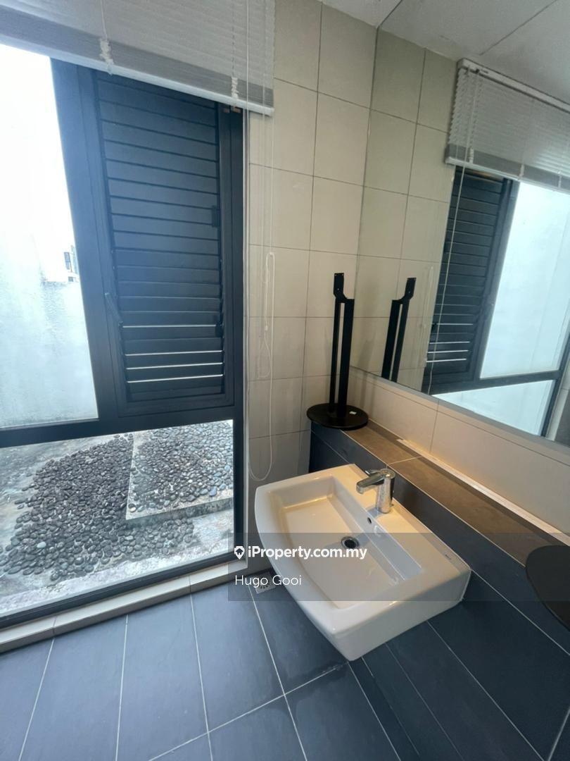 Bungalow House for Sale in Twin Palm Kemensah, Ampang by Hugo Gooi - iProperty.com.my