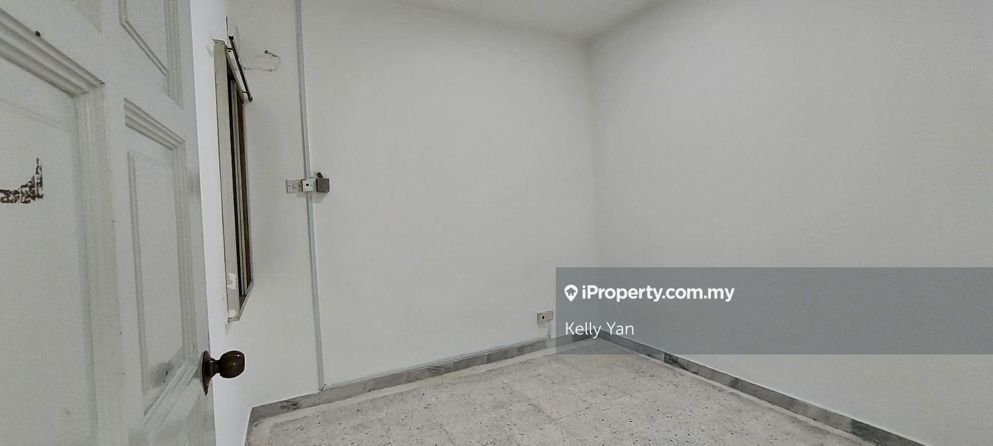 Townhouse for Sale in Pandan Indah, Ampang by Kelly Yan Kai Lit - iProperty.com.my