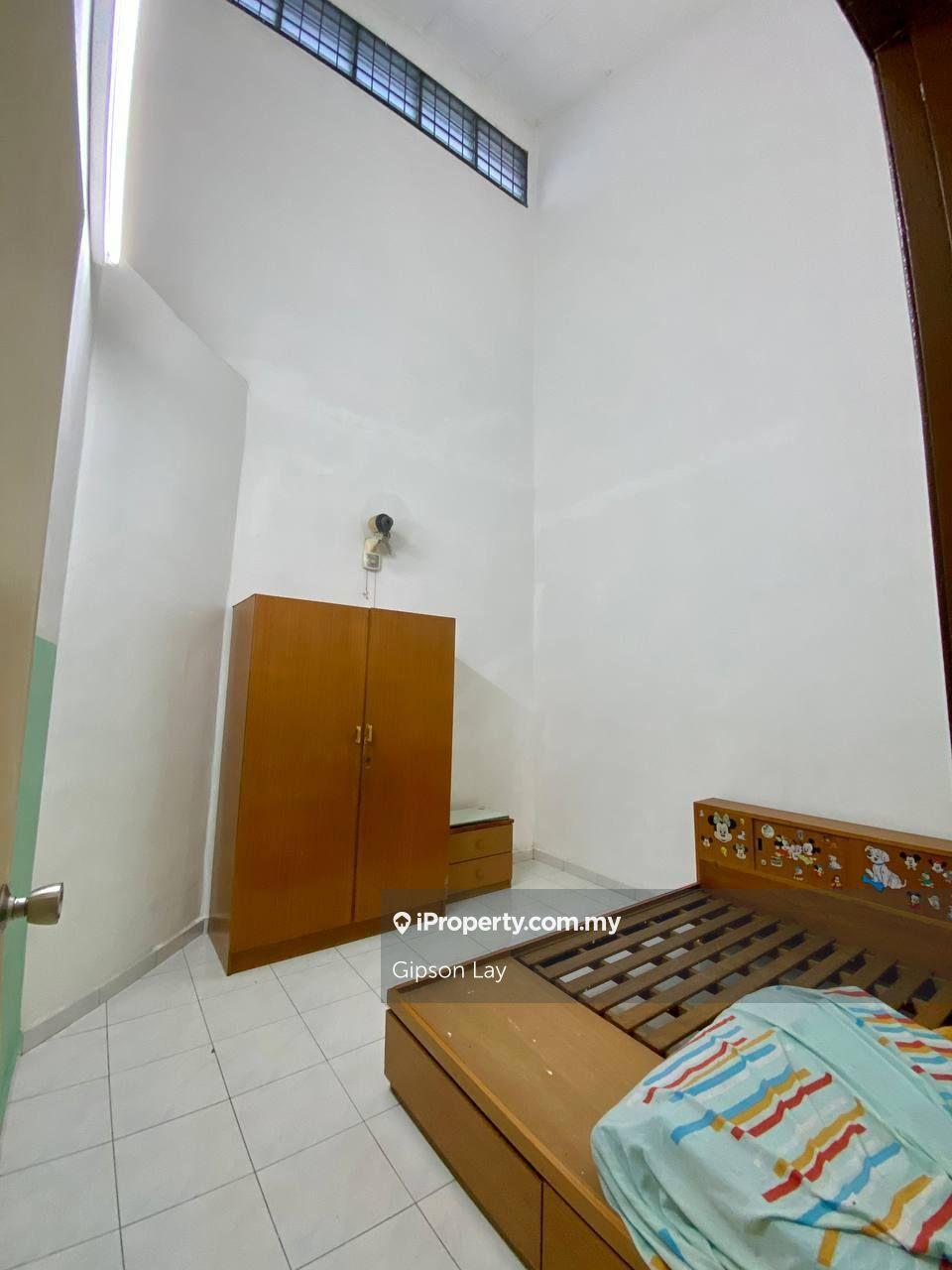 Rumah Berangkai 1 Tingkat untuk Dijual di Kampung Bentong Luar, Kluang oleh Gipson Lay - iProperty.com.my