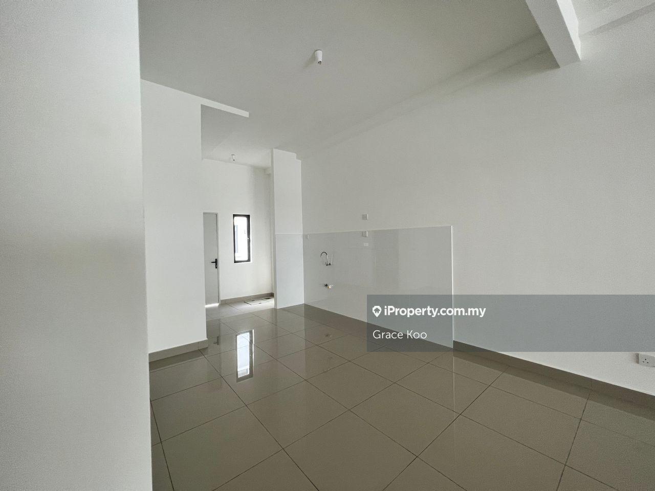Rumah Berangkai 2 Tingkat untuk Dijual di Sejati Lakeside Residence Phase 1, Cyberjaya oleh Grace Koo - iProperty.com.my