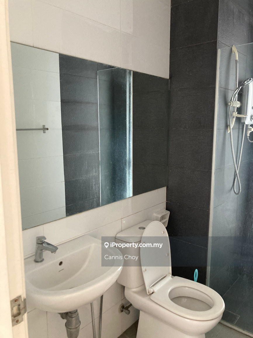 Service Residence for Rent in Utropolis Suites 1 by Cannis Choy - iProperty.com.my