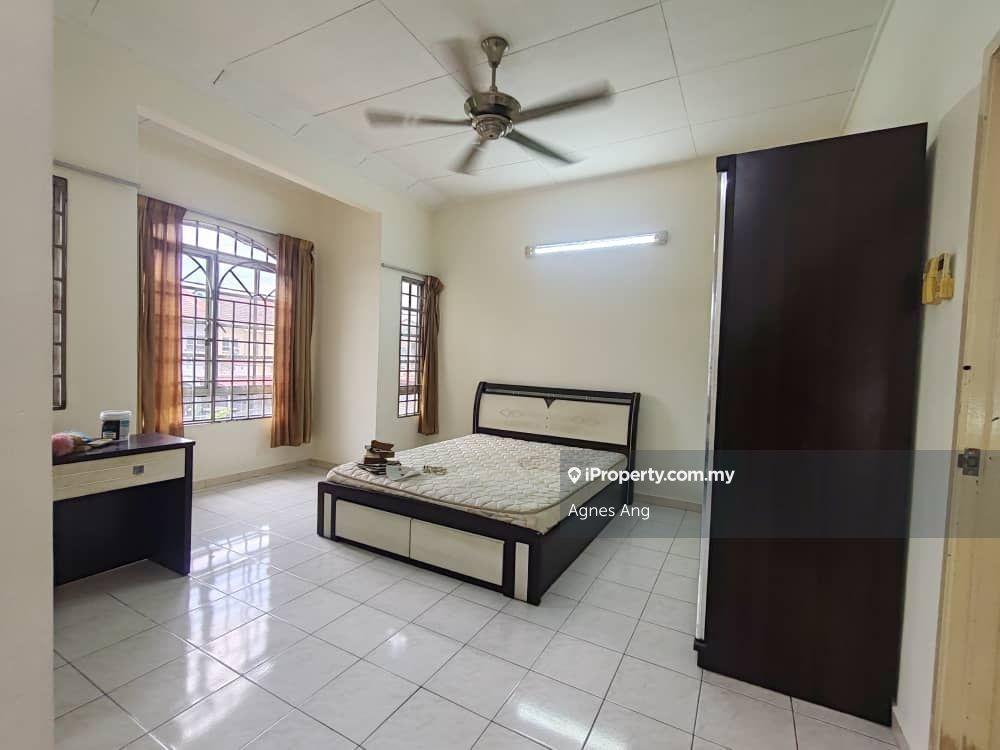 Rumah Berangkai 2 Tingkat untuk Dijual di Kota Pendamar, Klang oleh Agnes Ang - iProperty.com.my