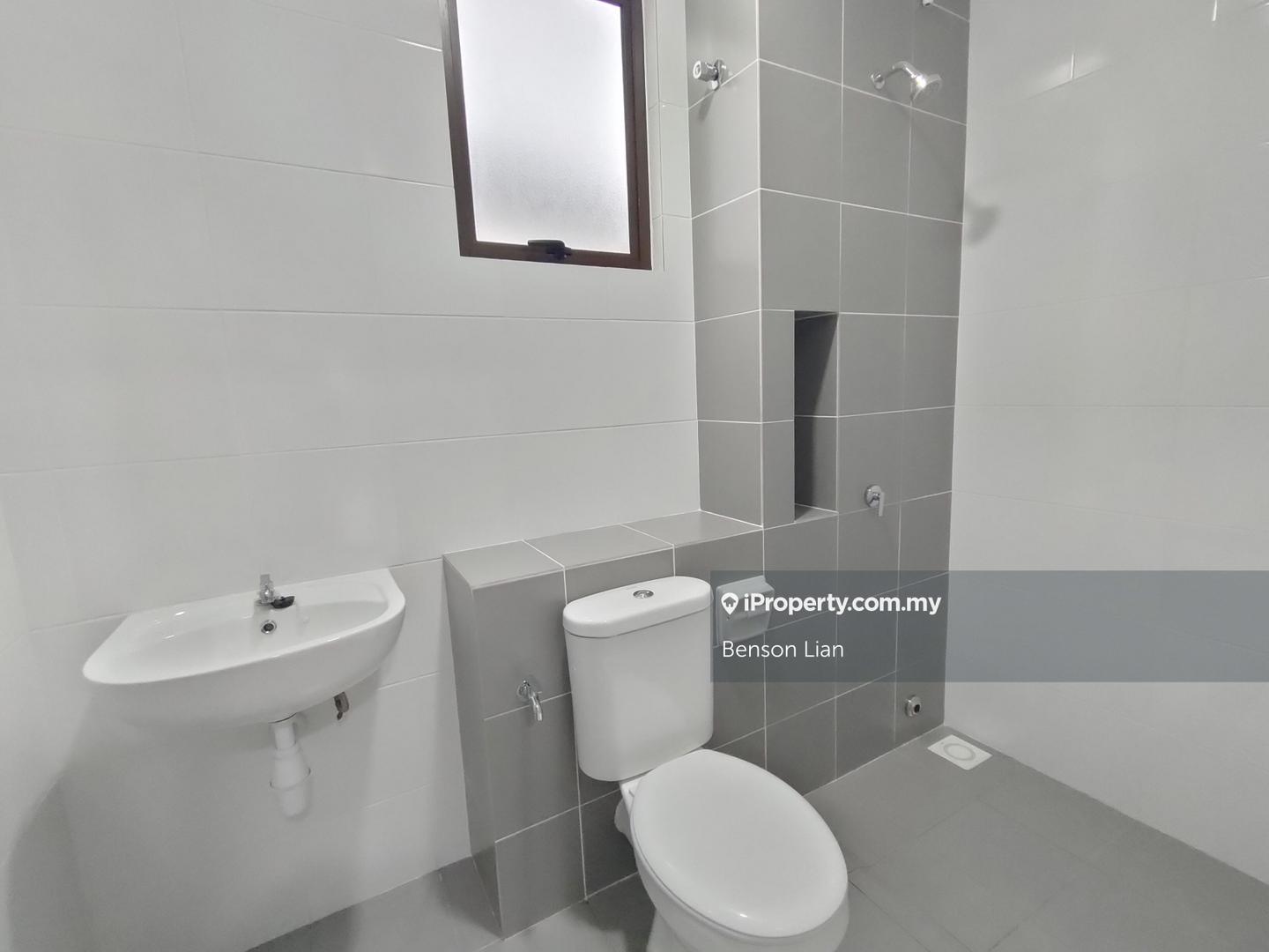 Rumah Berangkai 2 Tingkat untuk Disewa di Regent Garden @ Eco Grandeur, Puncak Alam oleh Benson Lian - iProperty.com.my