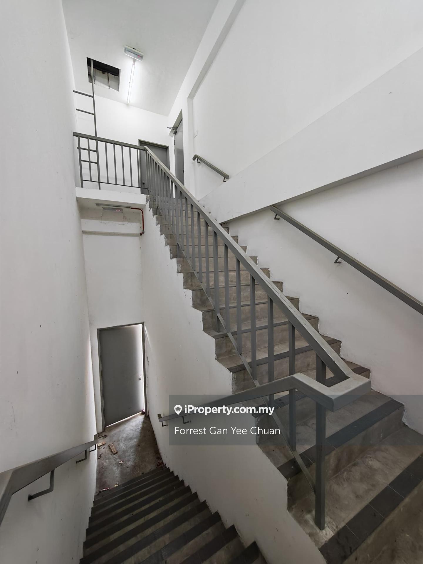 Terrace Factory for Sale in Serendah, Rawang by Forrest Gan Yee Chuan - iProperty.com.my