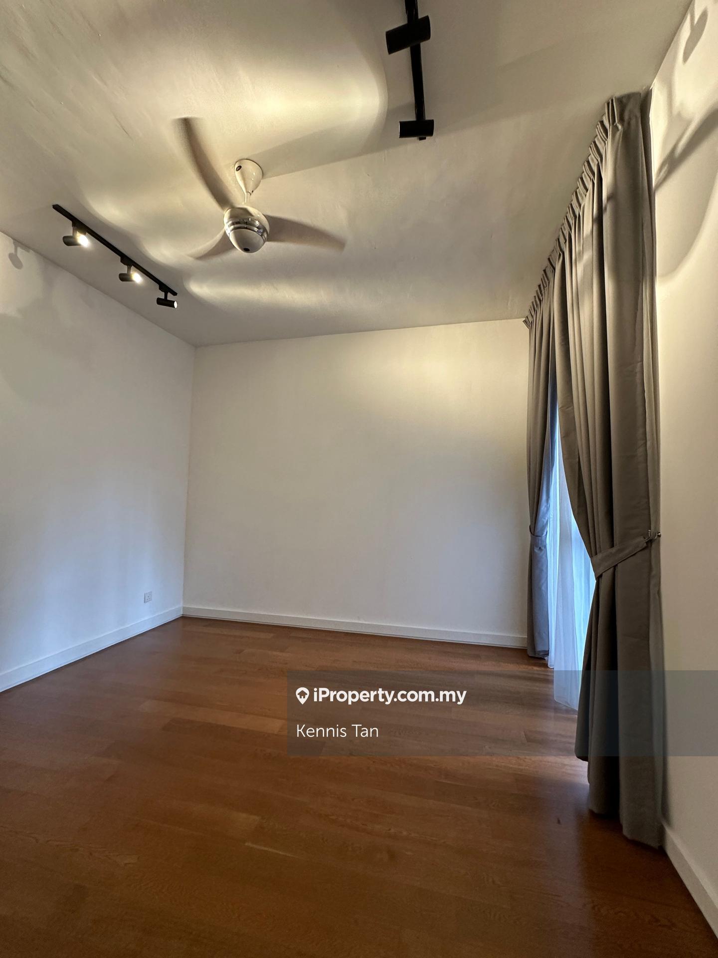 Condominium for Sale in Westside Three by Kennis Tan - iProperty.com.my