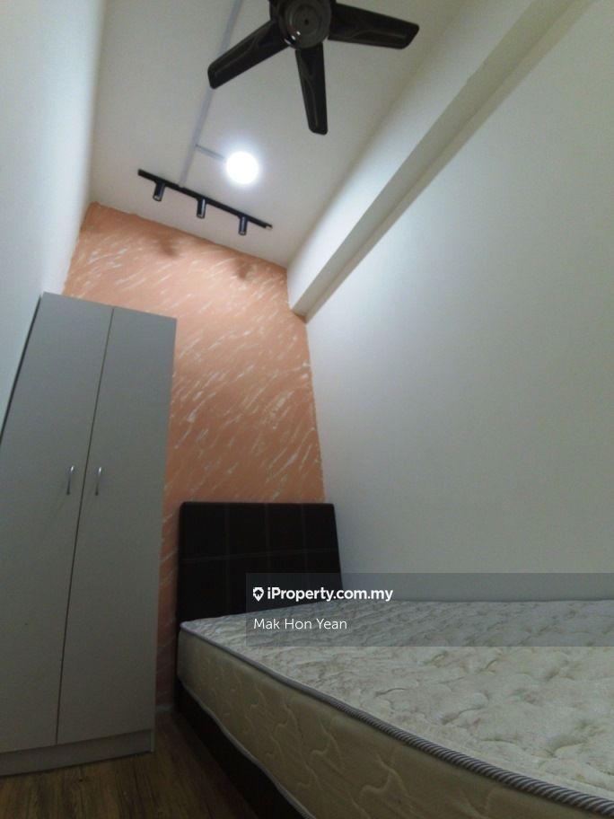 Condominium for Rent in La Vista Condominiums by Mak Hon Yean - iProperty.com.my