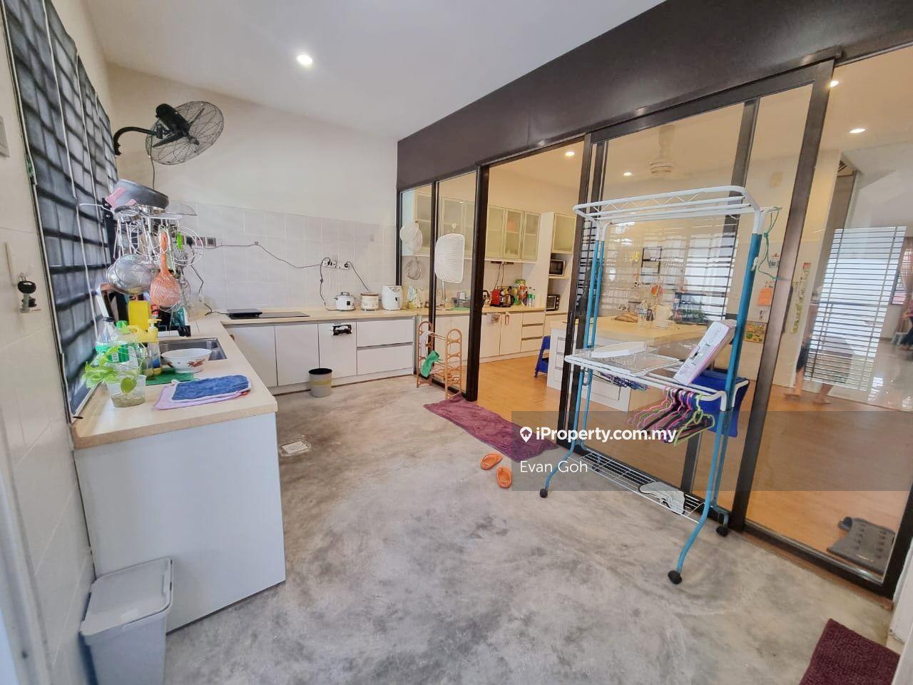 Rumah Berkembar untuk Dijual di Bandar Nusaputra, Puchong oleh Evan Goh - iProperty.com.my