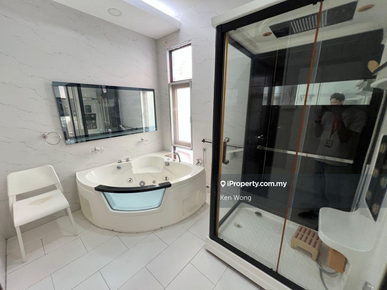 Bungalow House for Sale in Mines Golf Club, Seri Kembangan by Ken Wong - iProperty.com.my