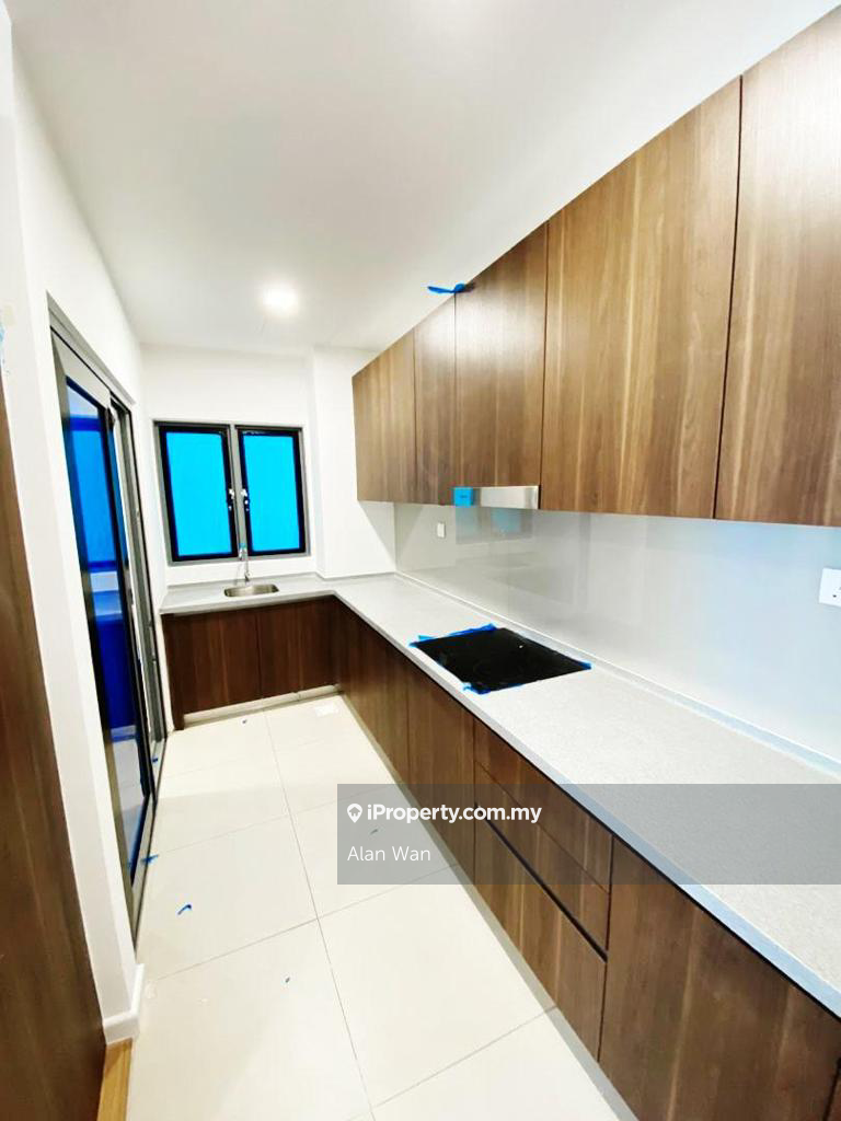 Condominium for Rent in Lakefront Residence by Alan Wan - iProperty.com.my