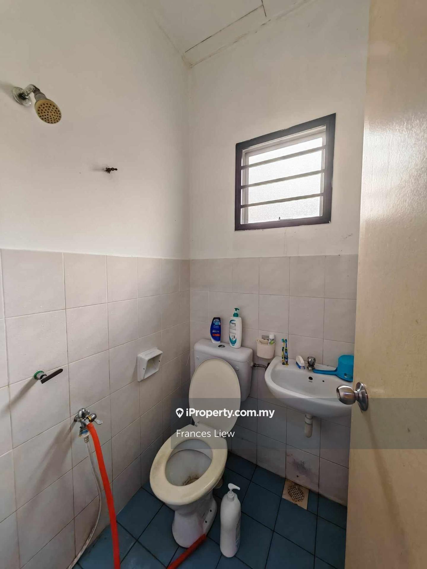 Rumah Berangkai 1 Tingkat untuk Dijual di Taman Puncak Jalil, Seri Kembangan oleh Frances Liew - iProperty.com.my