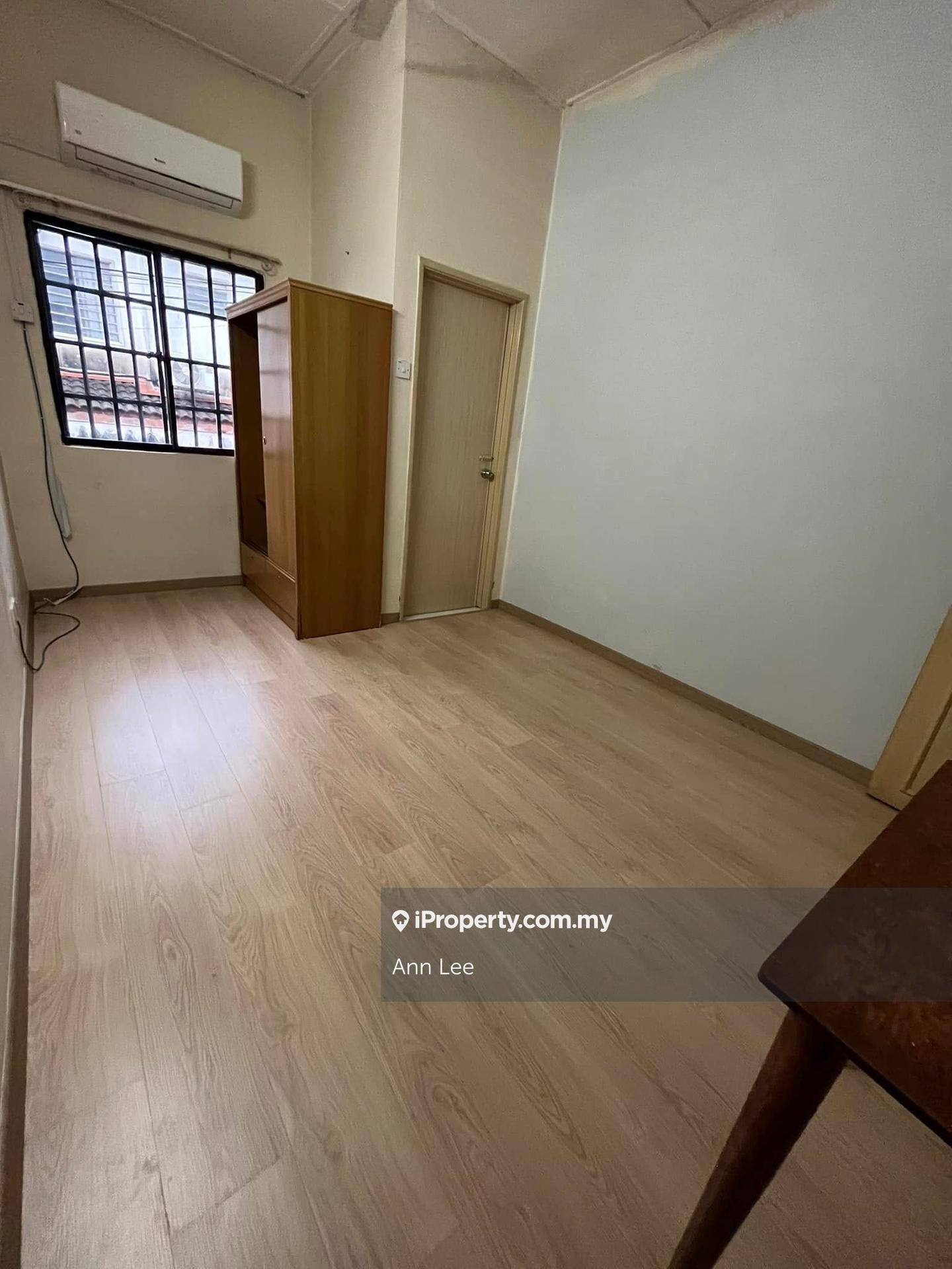 Rumah Berangkai 2 Tingkat untuk Dijual di Sungai Long, Bandar Sungai Long oleh Ann Lee - iProperty.com.my