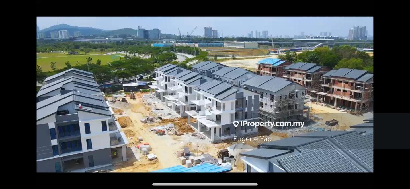 Semi-Detached House for Sale in Daya Residence @ Kwasa Damansara, Petaling Jaya by Eugene Yap - iProperty.com.my