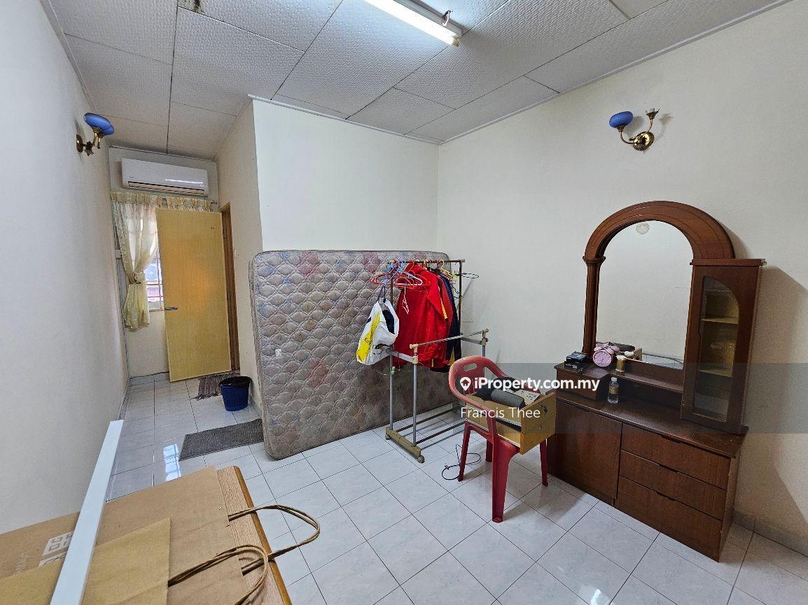 3-storey Terraced House for Sale in Taman Putri Jaya, Cheras by Francis Thee - iProperty.com.my