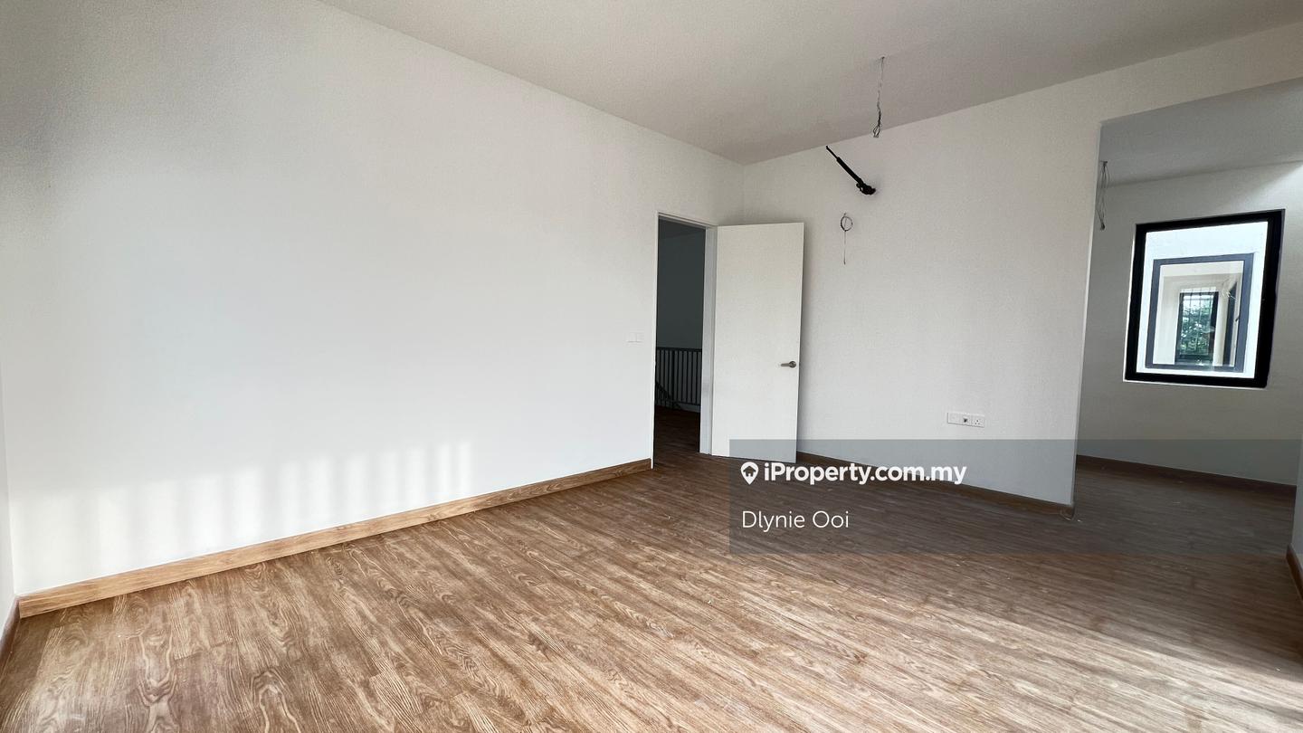 Rumah Berkembar untuk Dijual di TTDI Grove, Kajang oleh Dlynie Ooi - iProperty.com.my