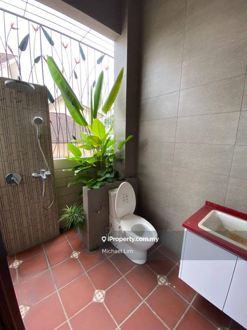 Bungalow House for Sale in Seksyen 9, Shah Alam by Michael Lim - iProperty.com.my