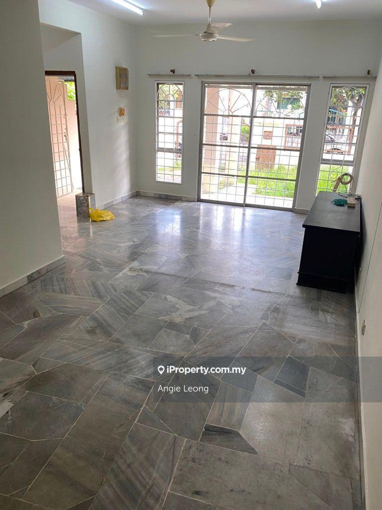 Rumah Berangkai 2 Tingkat untuk Disewa di Subang Jaya, Selangor oleh Angie Leong - iProperty.com.my