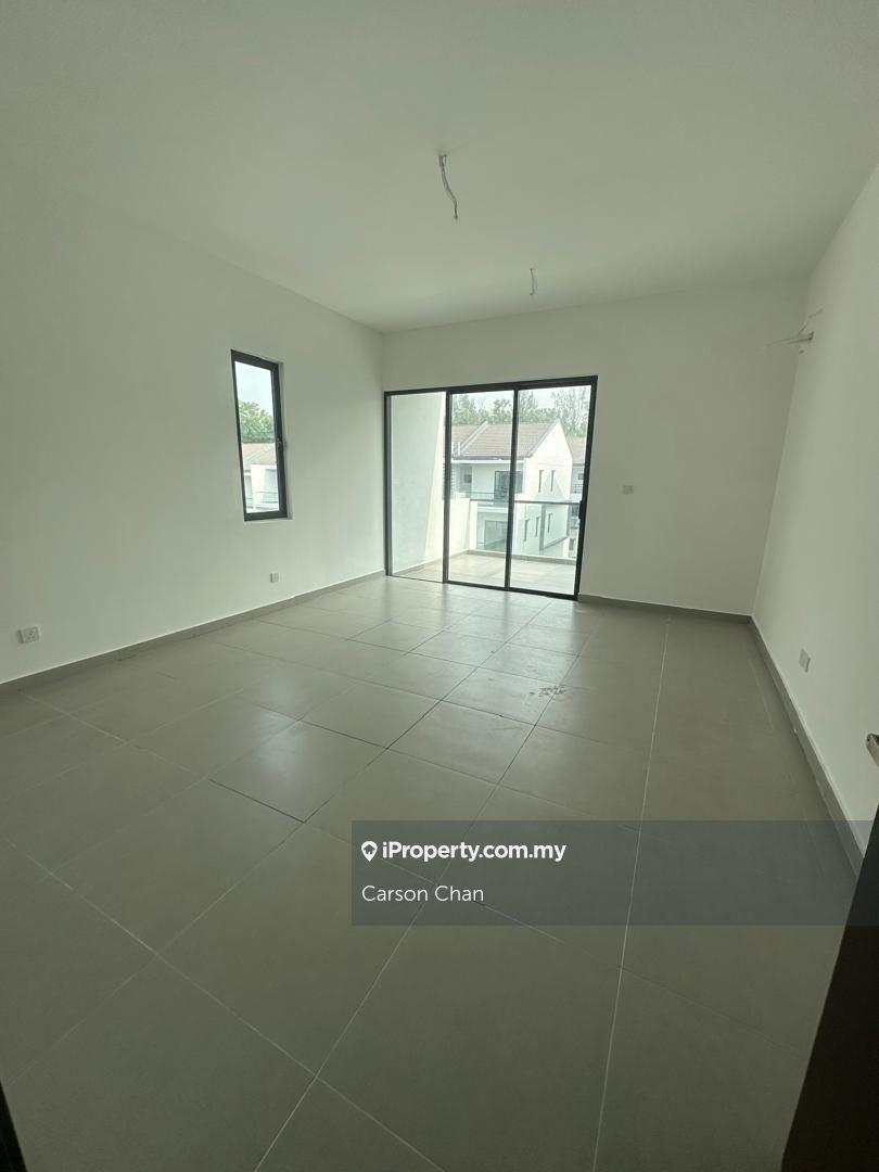 Rumah Berangkai 3 Tingkat untuk Dijual di Orkid Hill Cheras, Brand New 3Storey, guarded, Cheras oleh Carson Chan - iProperty.com.my