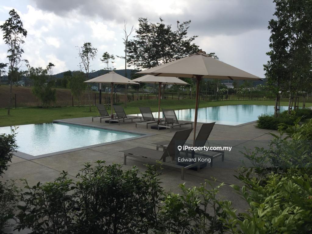 Rumah Berangkai 3 Tingkat untuk Disewa di Tamansari, Rawang oleh Edward Kong - iProperty.com.my