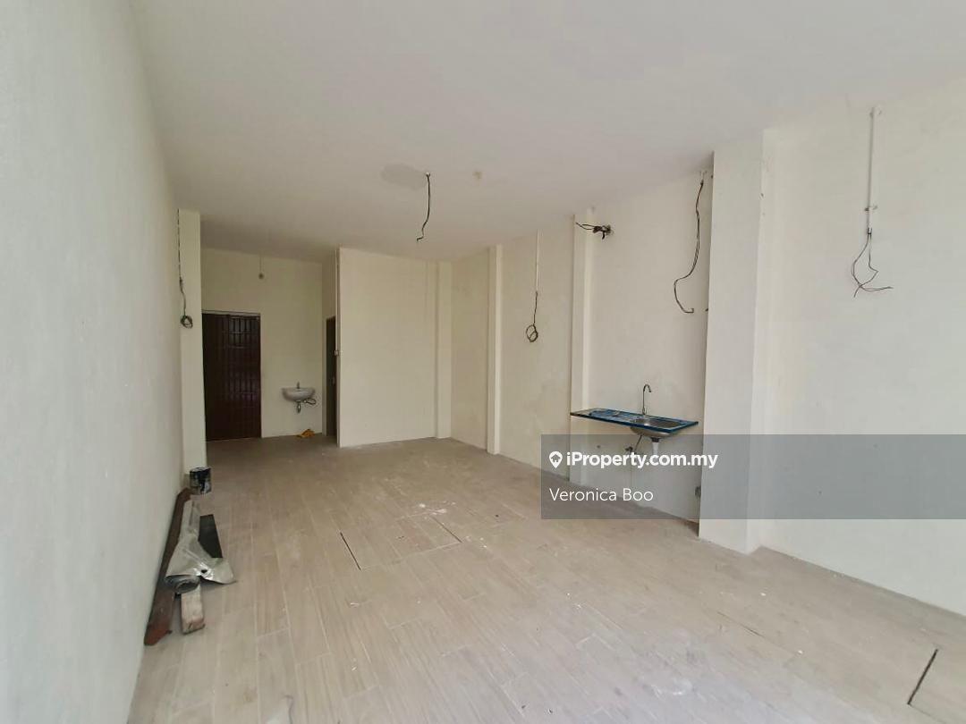 Kedai untuk Disewa di 3 Storey Adjoining Commercial Shoplot Georgetown, George Town oleh Veronica Boo - iProperty.com.my