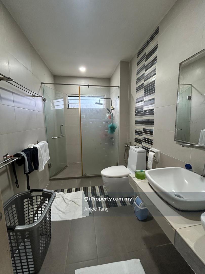 Rumah Berangkai 2 Tingkat untuk Dijual di Corner Unit Anggerik Doritis, Shah Alam oleh Anjoe Tang - iProperty.com.my