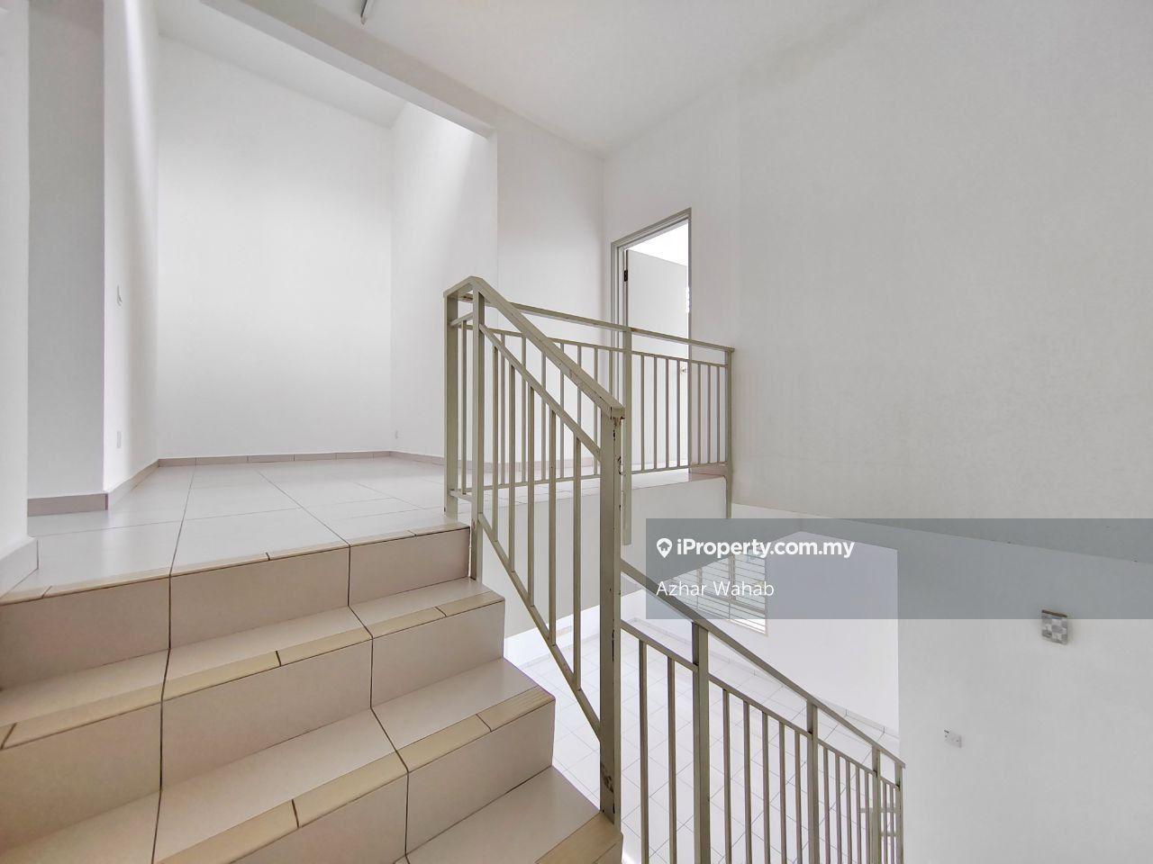 Rumah Berangkai 2 Tingkat untuk Dijual di Setia Ecohill, Semenyih oleh Azhar Wahab - iProperty.com.my
