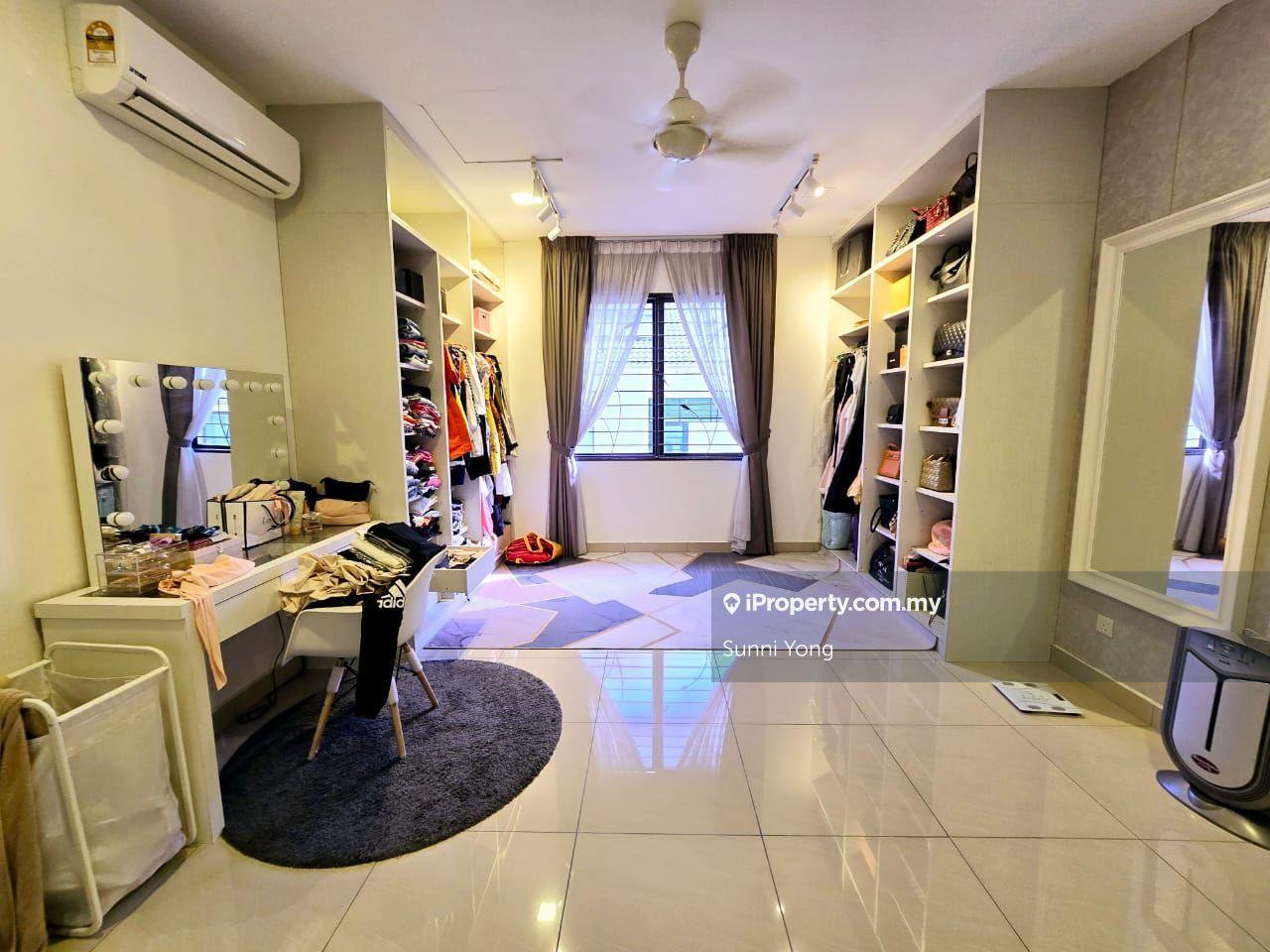 Rumah Berangkai 3 Tingkat untuk Dijual di Kinrara Residence, Puchong oleh Sunni Yong - iProperty.com.my