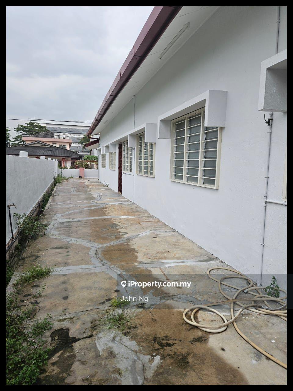Banglo untuk Disewa di PJ Old Town, Petaling Jaya oleh John Ng - iProperty.com.my