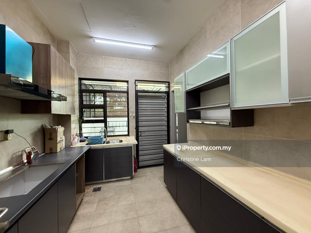 Semi-Detached House for Sale in ajqrl, Shah Alam by Christine Lam - iProperty.com.my