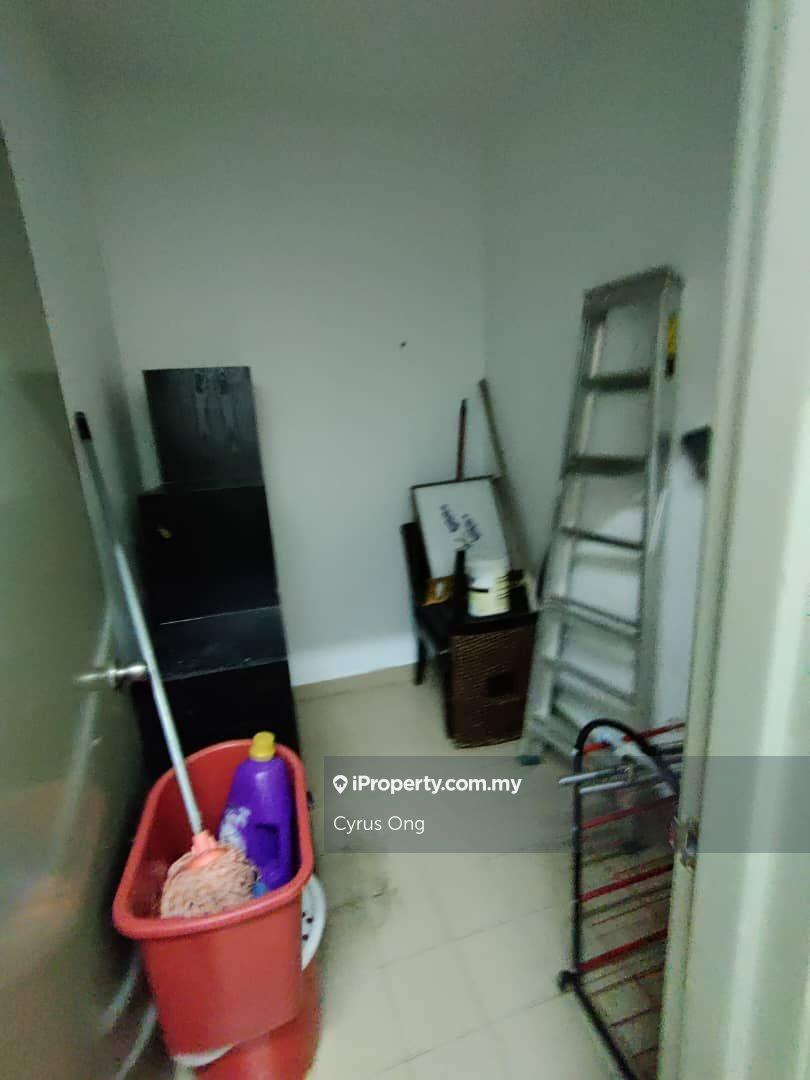 Condominium for Sale in Royal Domain Sri Putramas 2 by Cyrus Ong - iProperty.com.my