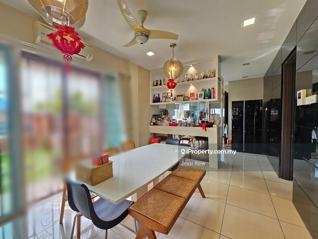 Rumah Berangkai 2.5 Tingkat untuk Dijual di Bandar Sungai Long, Bandar Sungai Long oleh Jessi Kew - iProperty.com.my