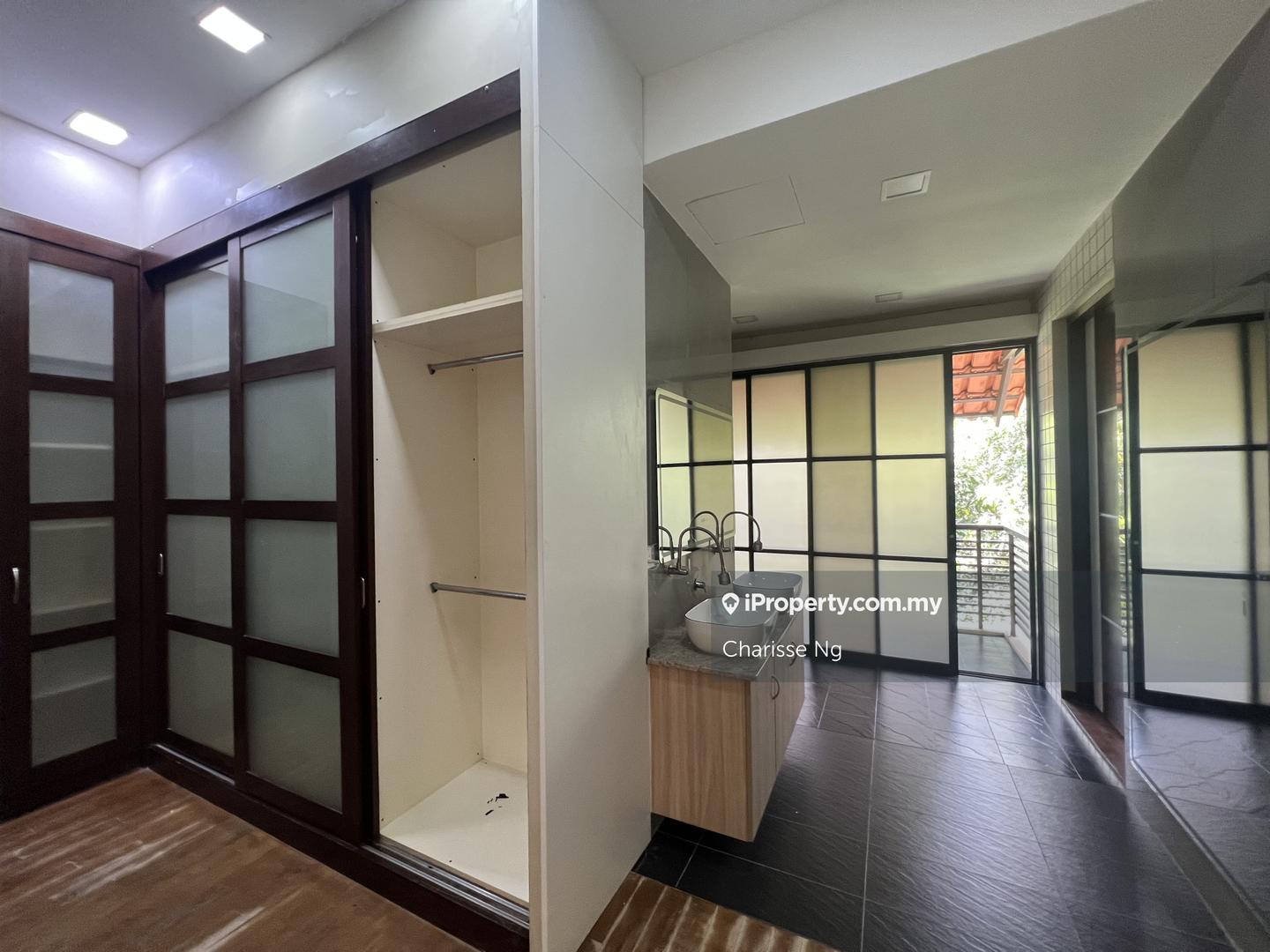 Bungalow House for Sale in Bukit Gita Bayu, Seri Kembangan by Charisse Ng - iProperty.com.my