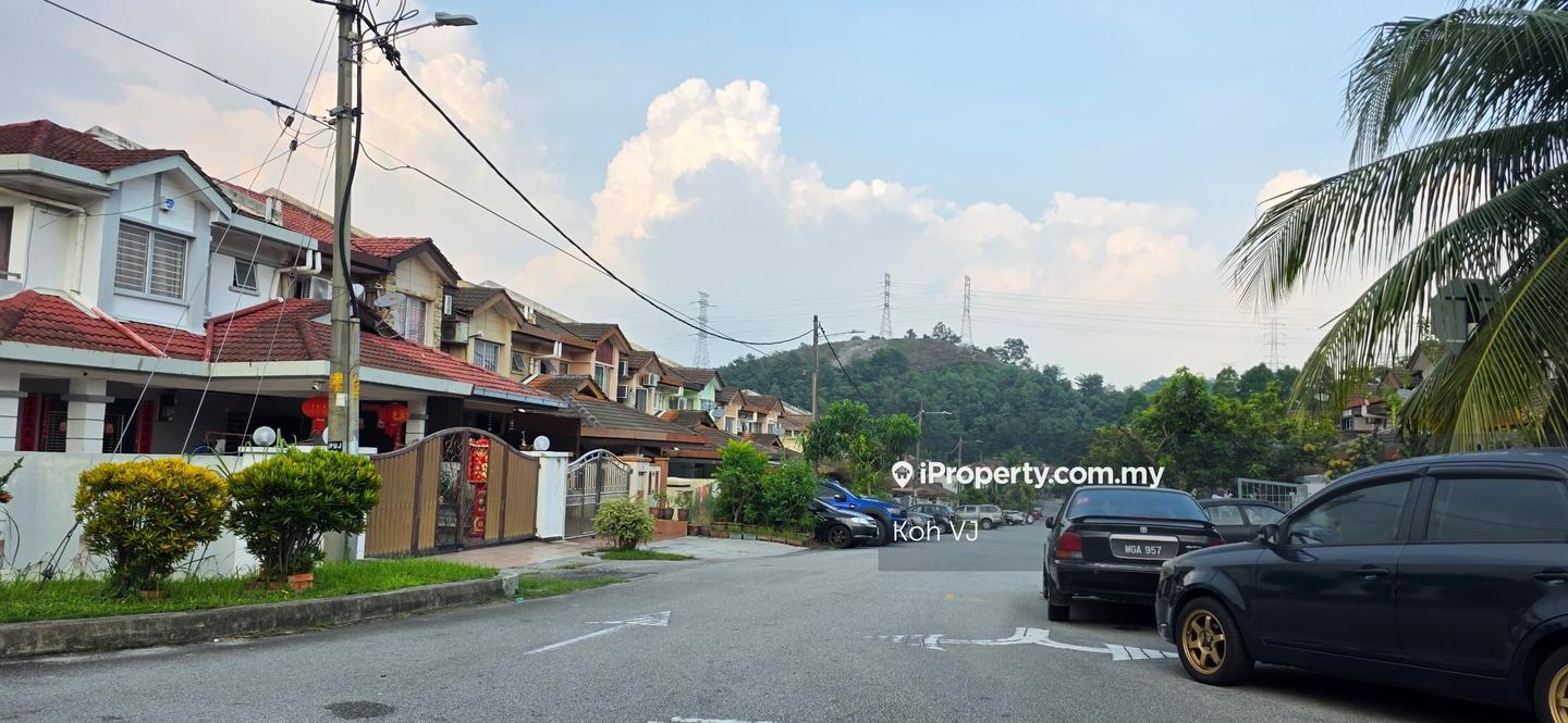Rumah Berangkai 2 Tingkat untuk Dijual di Taman Puncak Jalil, Seri Kembangan oleh Koh VJ - iProperty.com.my