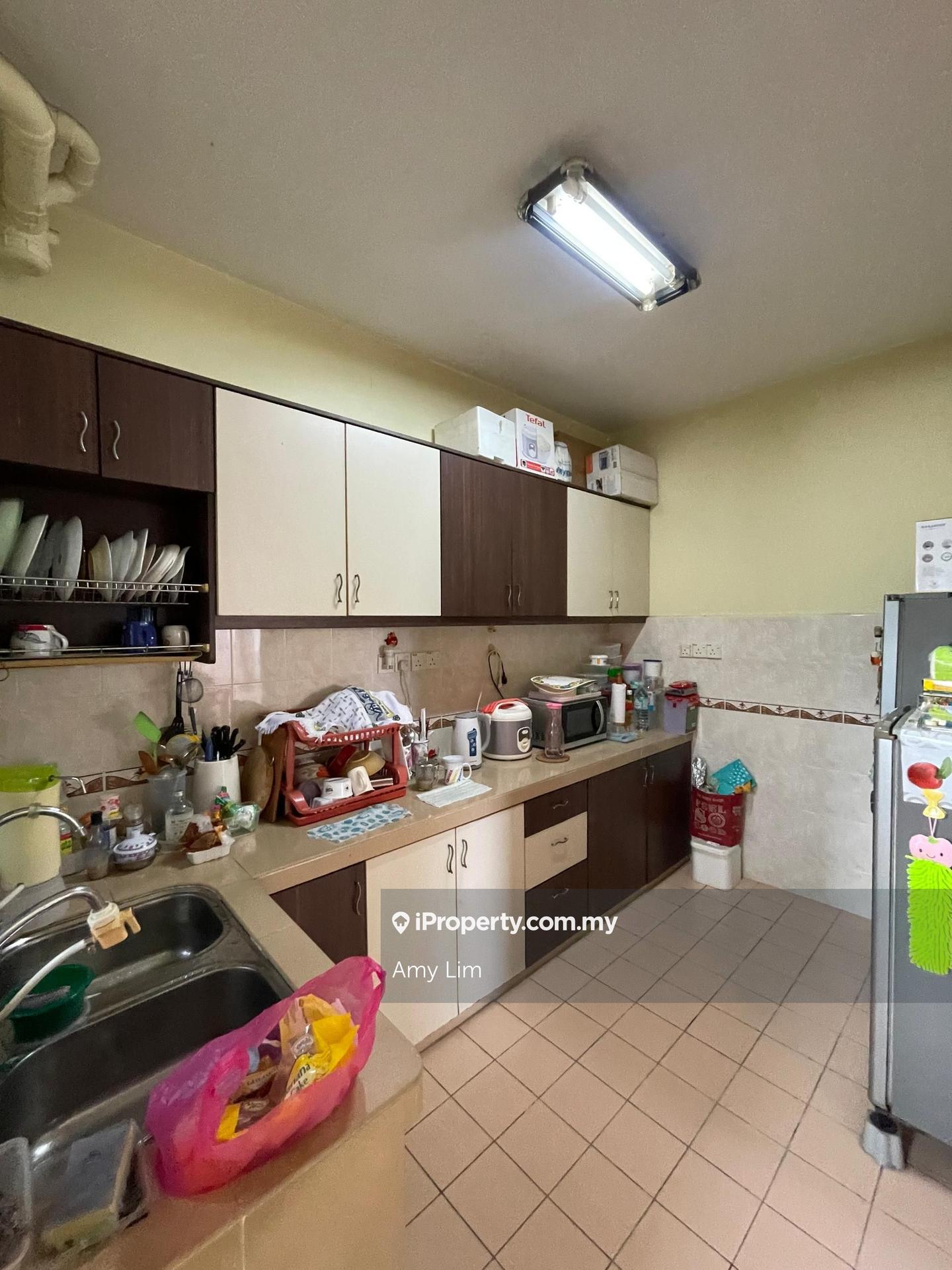 Kondominium untuk Dijual di Casa Puteri Condominium oleh Amy Lim - iProperty.com.my