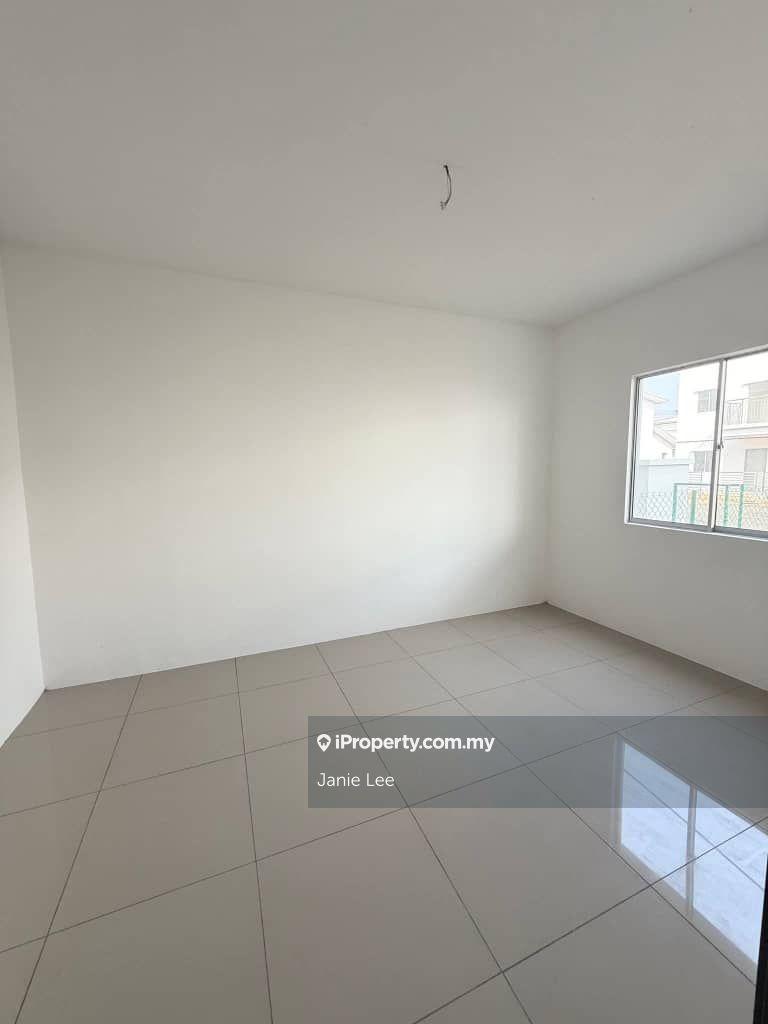 1.5-storey Terraced House for Sale in Tanjung Karang, Kuala Selangor by Janie Lee - iProperty.com.my
