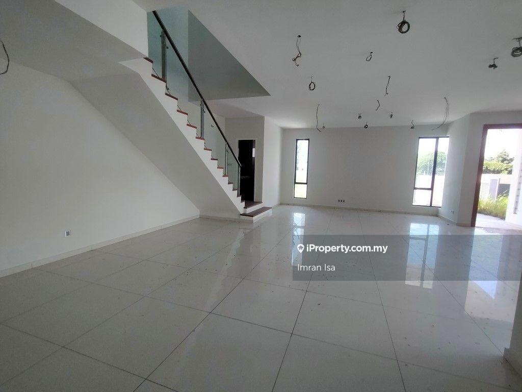 Semi-Detached House for Sale in Klana Height (Taman Dellinia), Seremban by Imran Isa - iProperty.com.my