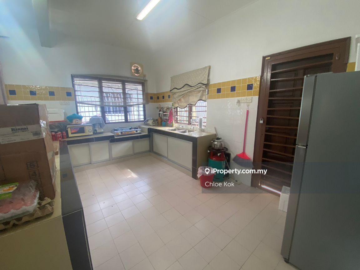 Banglo untuk Dijual di [Corner]1 sty bungalow,Serendah,Rawang,Desa Melor, Serendah oleh Chloe Kok - iProperty.com.my