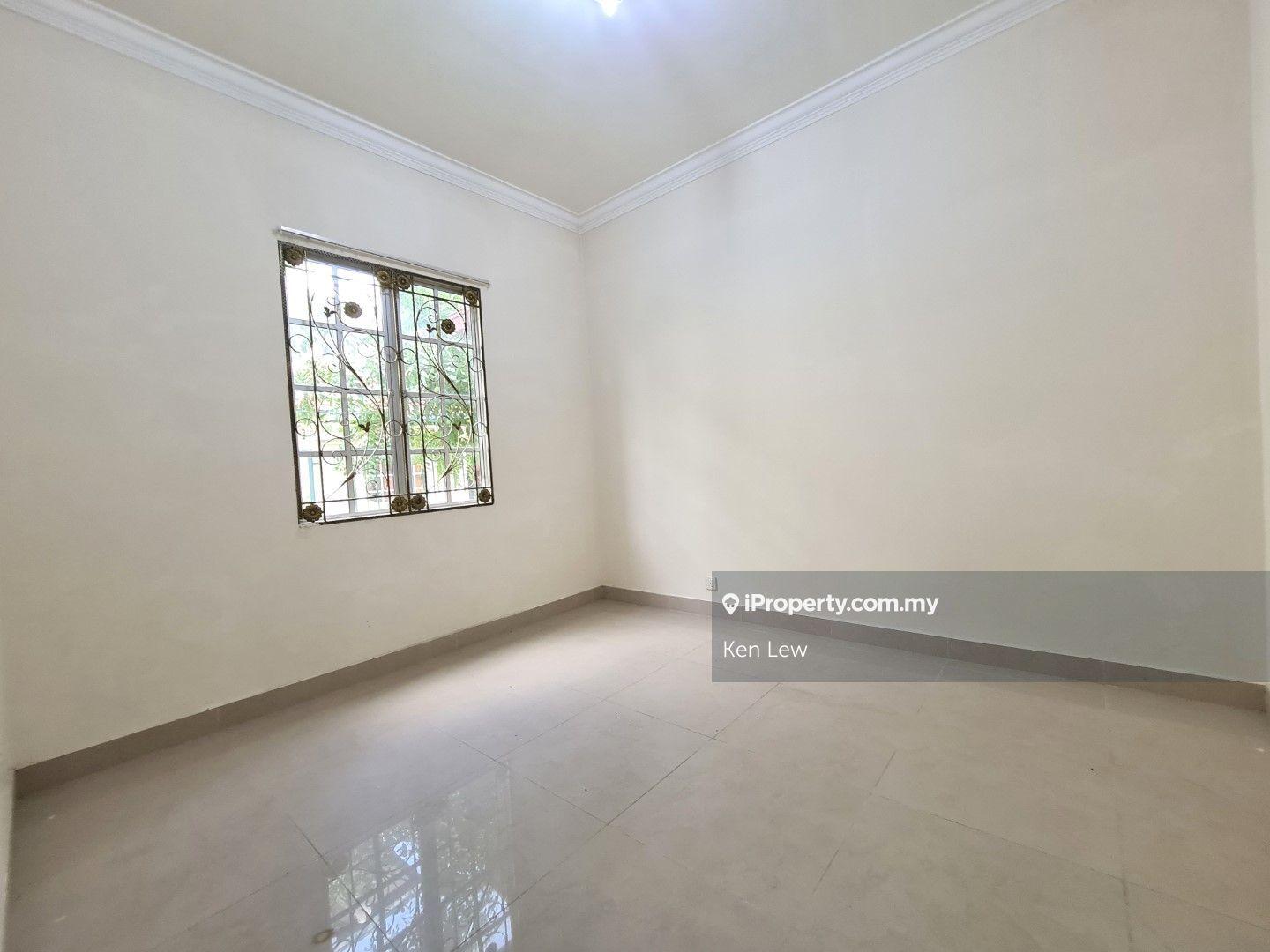 Rumah Berkembar untuk Dijual di Taman Lagenda Mas, Cheras oleh Ken Lew - iProperty.com.my