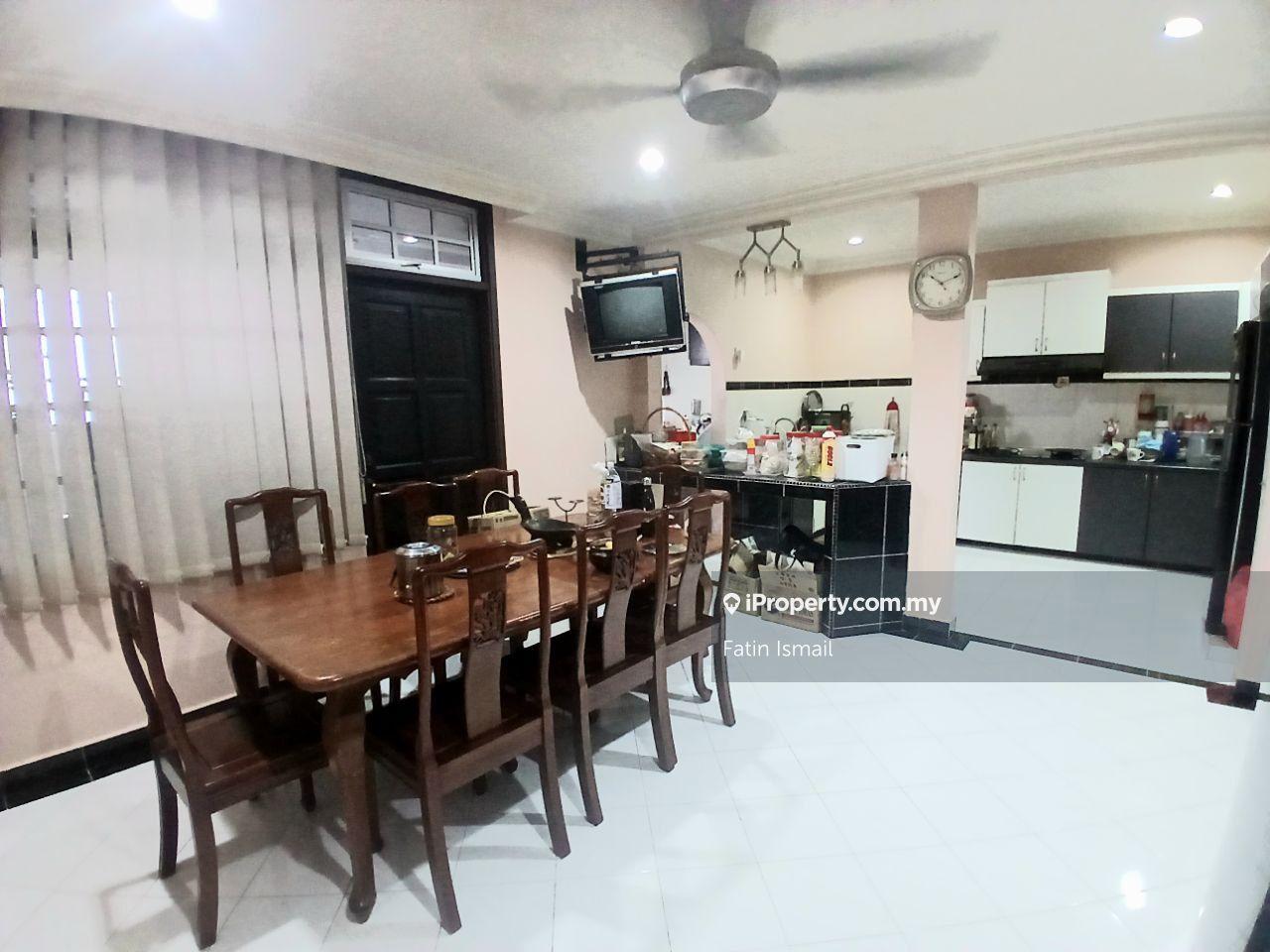 Rumah Berangkai 3 Tingkat untuk Dijual di Taman Dataran Ukay, Ulu Kelang oleh Fatin Ismail - iProperty.com.my