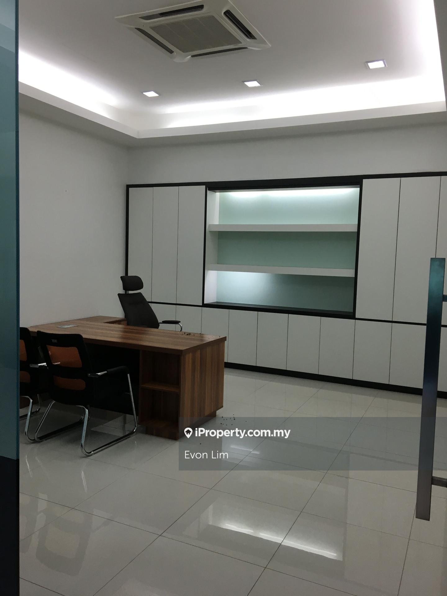 Semi-D Komersial untuk Disewa di Batu Caves, Selangor oleh Evon Lim - iProperty.com.my