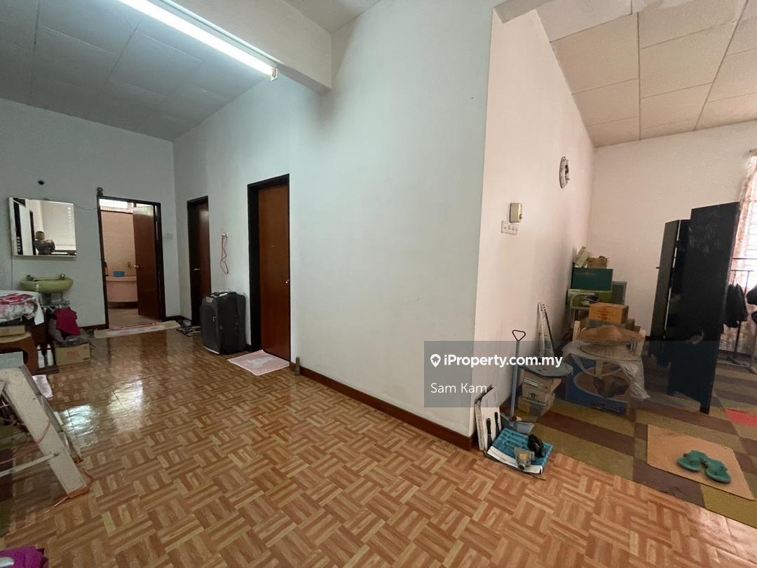 Bungalow House for Sale in georgetown, George Town by Sam Kam - iProperty.com.my