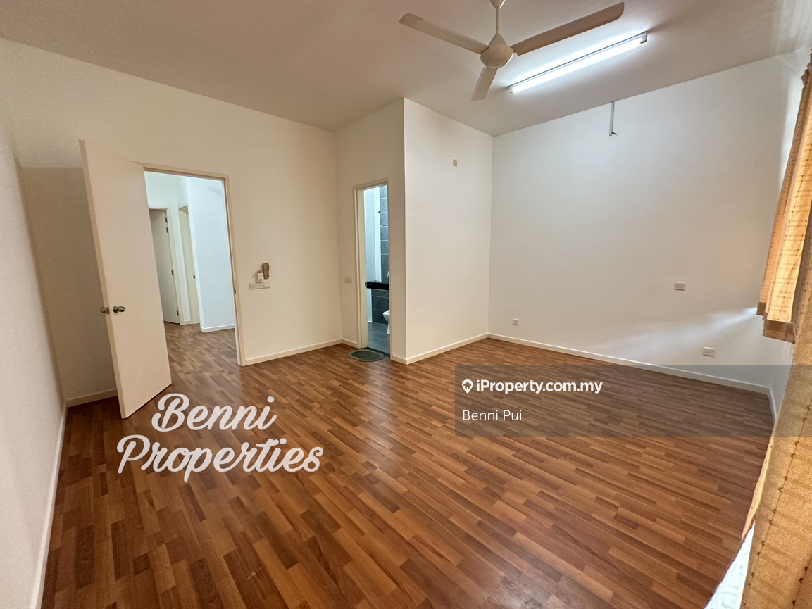 Rumah Berangkai 2 Tingkat untuk Dijual di Eco Majestic, Semenyih oleh Benni Pui - iProperty.com.my