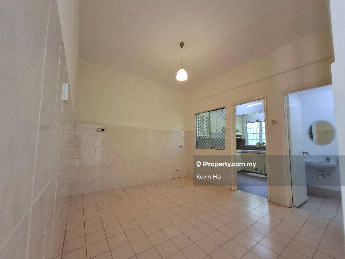 Rumah Berangkai 2 Tingkat untuk Dijual di Bukit Rimau, Shah Alam oleh Kevin Ho - iProperty.com.my
