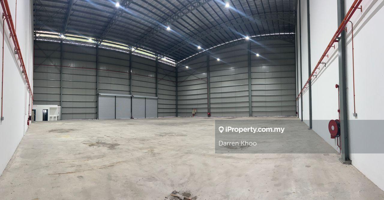 Gudang untuk Dijual di Balakong Warehouse with 4 sty office, Balakong oleh Darren Khoo - iProperty.com.my