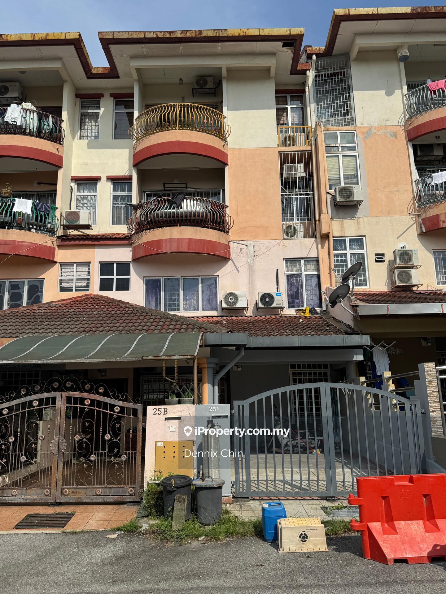 Rumah Bandar untuk Dijual di Taman Lagenda Mas, Cheras oleh Dennix Chin - iProperty.com.my
